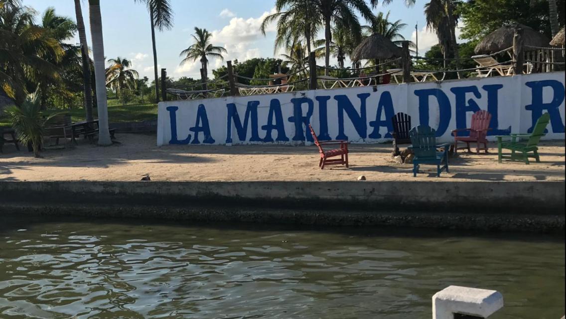 Hotel La Marina Del Rio La Pesca Exterior foto